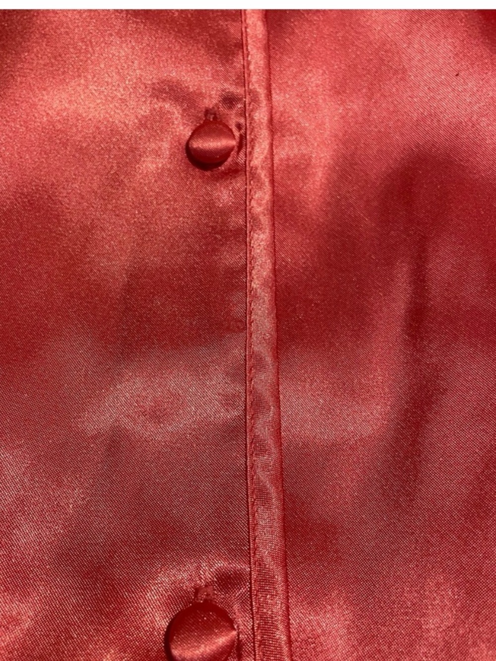 Vintage 90's Secret Treasures
Satin Sleep shirt in Vibrant coral color - Picture 3 of 10